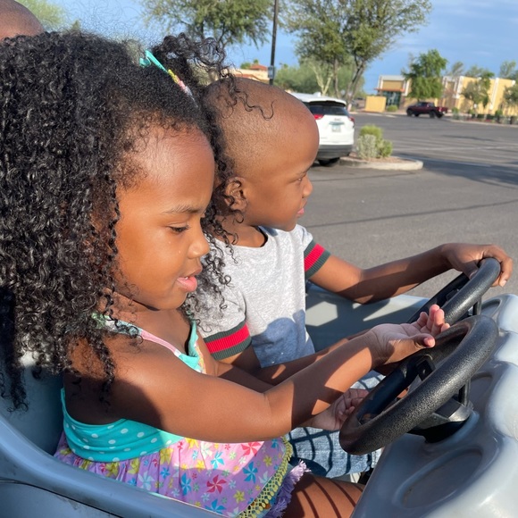 Meet your Posher, Madison and Jacob - Picture 13 of 16